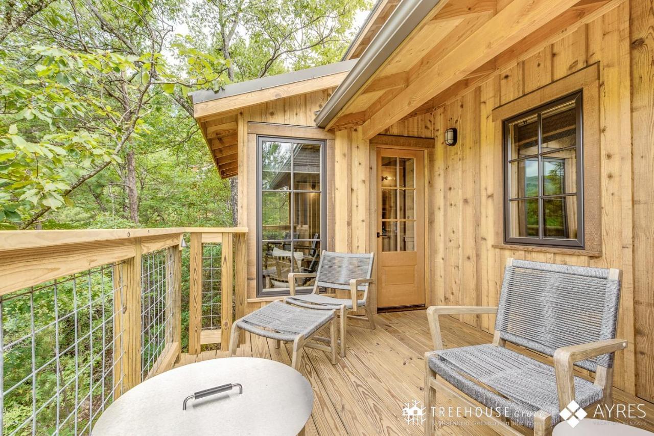 The Blackjack Oak In Treehouse Grove At Norton Creek Gatlinburg Bagian luar foto