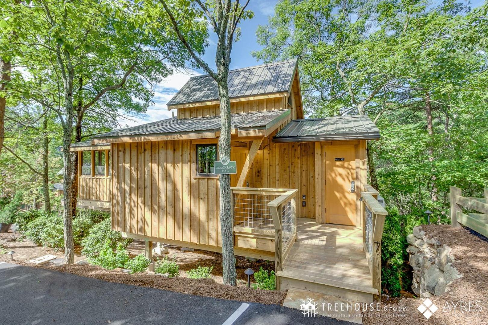 The Blackjack Oak In Treehouse Grove At Norton Creek Gatlinburg Bagian luar foto