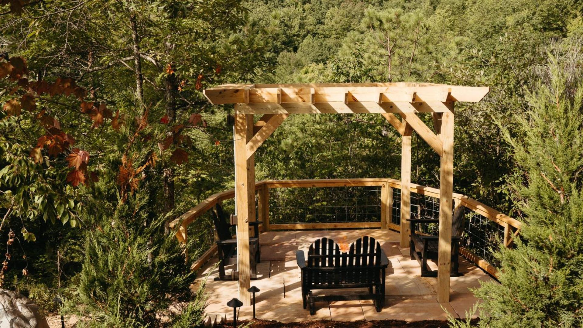 The Blackjack Oak In Treehouse Grove At Norton Creek Gatlinburg Bagian luar foto